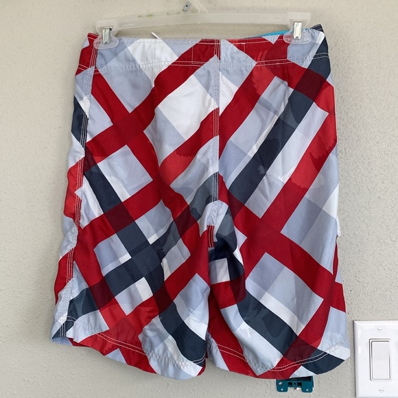 American Eagle board shorts waist 30” good condition smoke-free home. - Picture 2 of 3